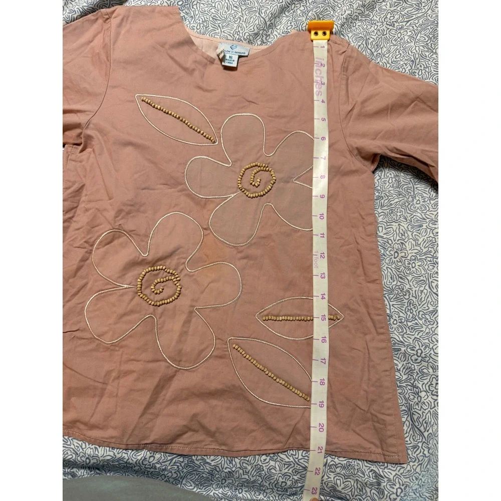 Whitlow & Hawkins Size 16 Girl Blouse Wooden Beads Short Sleeve Dusty Rose Pink